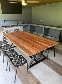 W Oak Table