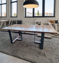 Alhue Table