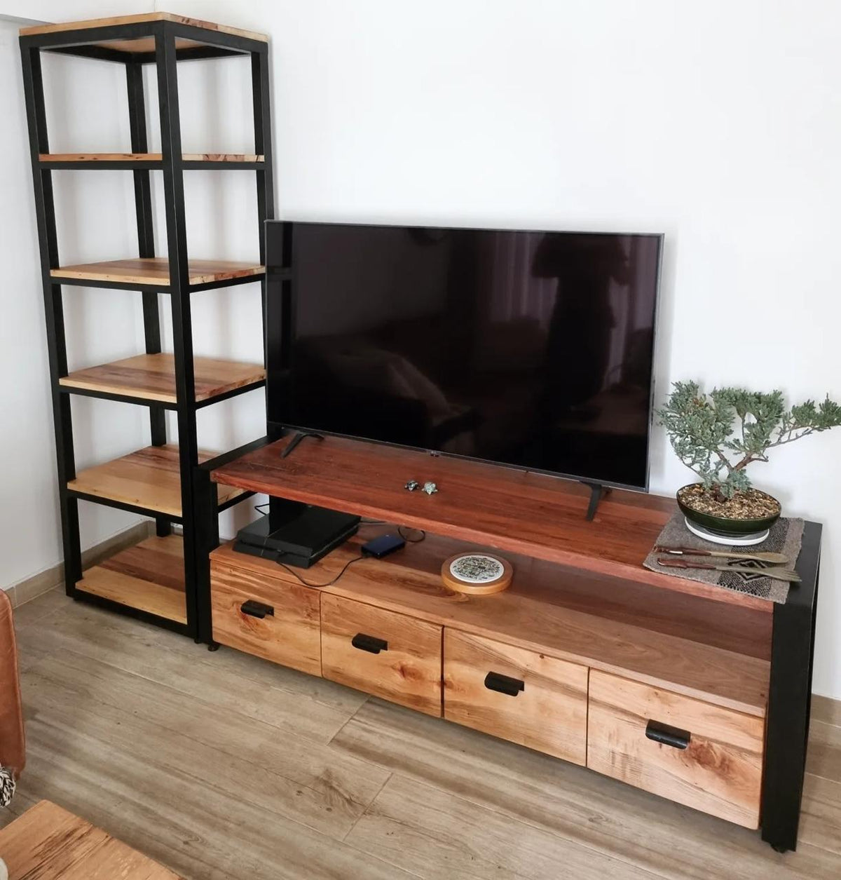 Rack Komün