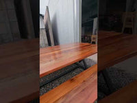 W Oak Table