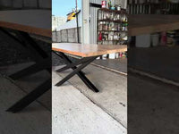 Alhue Table